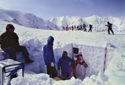 ���n���������ł̐ϐ�ϑ��B